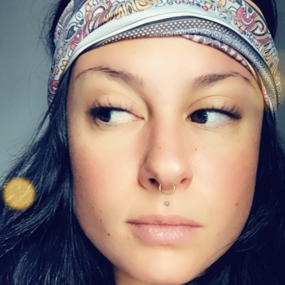 Meet your Posher, Monica - Picture 8 of 8